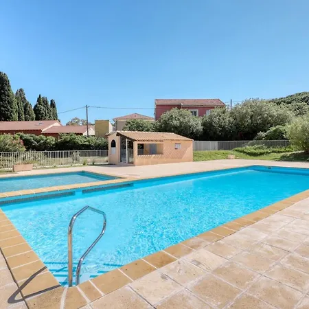 Apartment Magnificent Newly Renovated Close To & Swimming Pool Le Lavandou